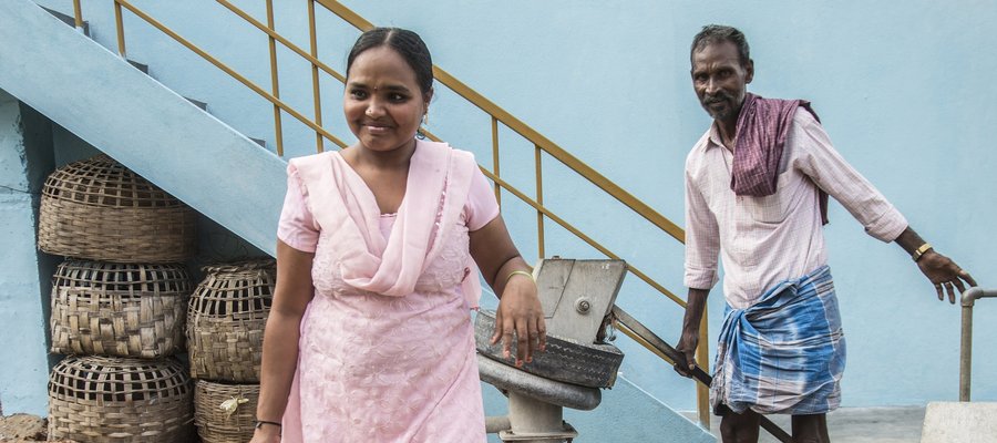 A photo of a man and a woman in the Kasturi Ba Leprosy Colony, India