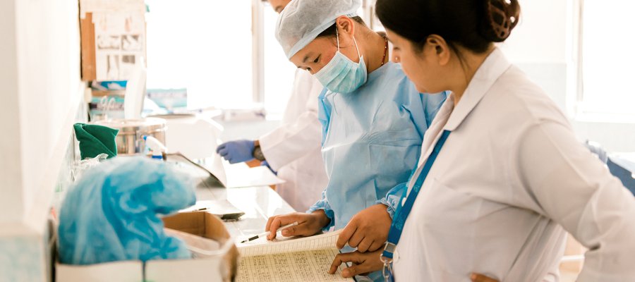 A team working on LPRF ulcer care